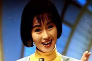 明星老了变化大的几位，鞠萍一脸凶相，郭达老人味，成龙满脸皱纹