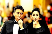 颜丙燕拒广告综艺，与李乃文意难平，52岁未婚活出自我