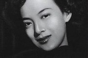 王丹凤，王晓棠“二王争美”：年轻时各具风采，老去后模样愈发相似