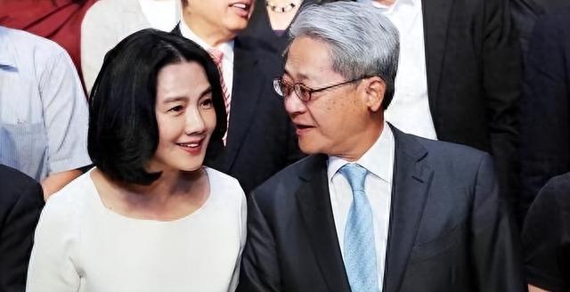 台湾最美阔太：拒成龙又帮白冰冰救女，三度救夫获认可，今拥76亿