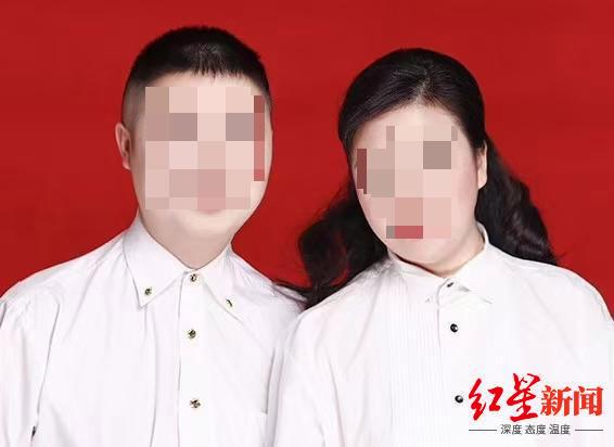 “军官”女友拍婚纱照、见父母，收60余万后消失 警方：已将其列入网逃