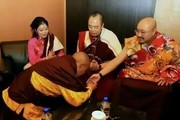 娱乐圈的明星们，为何集体信仰藏传佛教，渴望被仁波切点化？