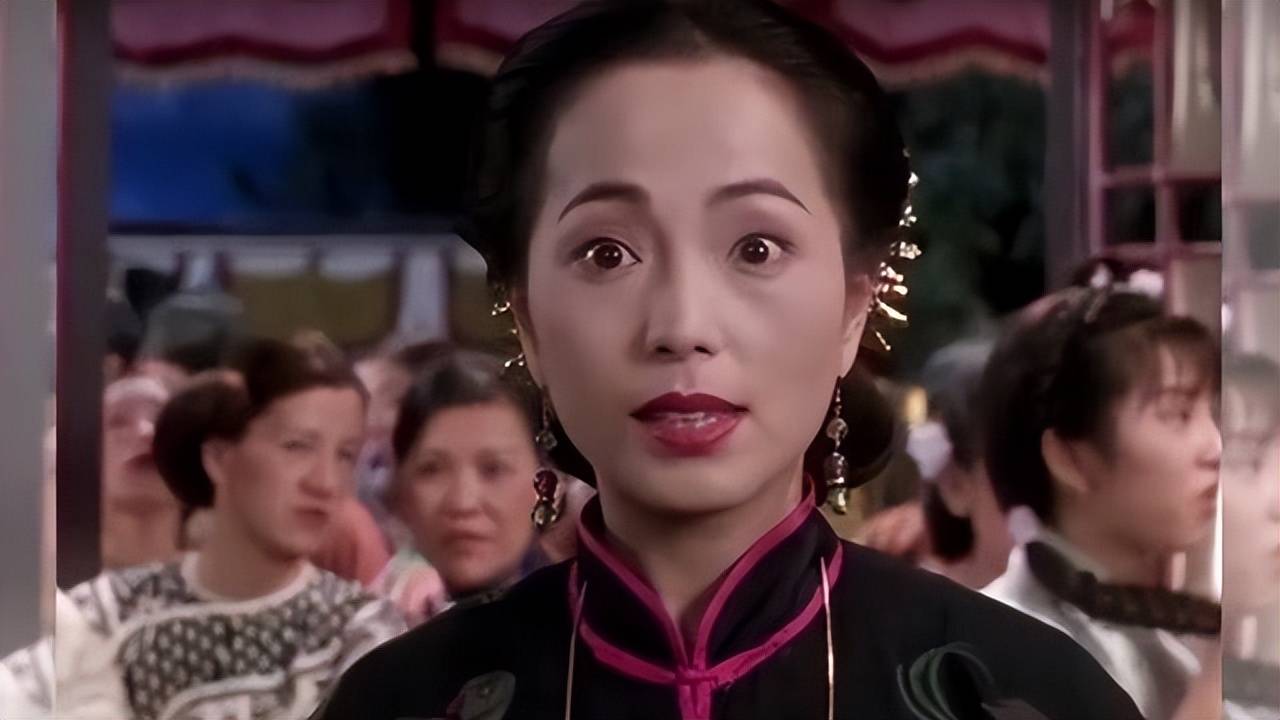 看了鸨鸟怎么交配，才知道古代青楼的老板娘，为何叫“老鸨”！
