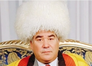 比朝鲜还封闭的国家:只因总统爱白色,首都建筑全刷成白的