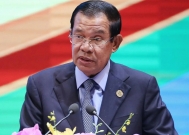 中美劝不住,泰柬越打越凶!洪森又打出旧招,泰国没上当