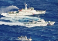 日本要强登钓鱼岛?!特朗普答应高市请求,中方果断增兵