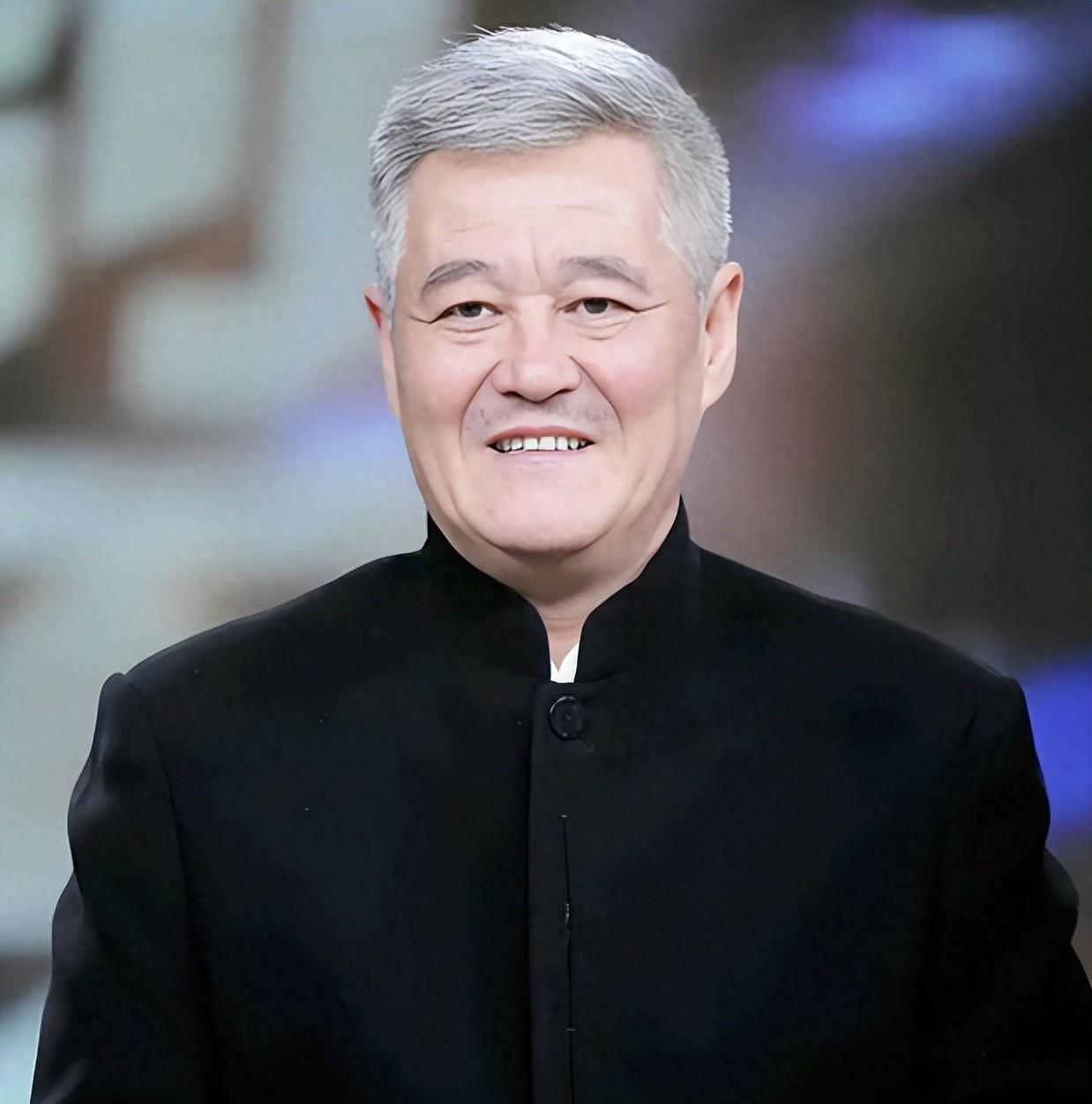 国家一级演员黄宏：上午被免职，下午被带走，沉寂多年后现状如何