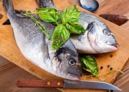 4种鱼被列入“致癌名单”,吃多致癌可信吗?真相来了