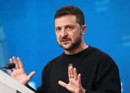 基辅又要反攻?泽连斯基签署总统令,批准60岁以上参军