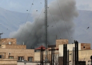 “灭国大轰炸”开始!炸海水淡化厂炸油库,伊朗进入艰难时刻