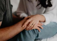 “因想交换妻子被拒”:女子偷情,一家三口被情夫灭门