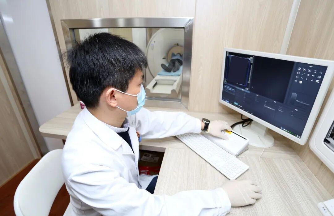 半年前体检正常，半年后肺癌晚期！医生提醒：很多人检查选错了