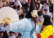 朝鲜没有国旗欲向中国借旗,被拒绝后,新国旗上写了8个汉字