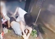 “仙桃电梯打人”发酵!涉事女是网红:有娃装单身,涨粉3万