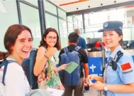 中国又一城市被“占领”,37万外国人赖着不走,目的非旅游