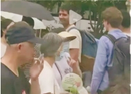 相亲改命!越来越诡异了,外国男盯上了江浙沪独生女